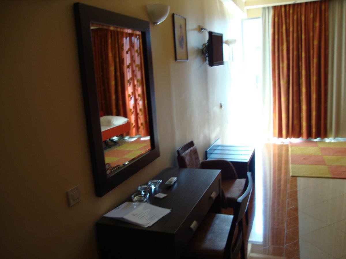 Captain Stavros Hotel Nydri  Ngoại thất bức ảnh